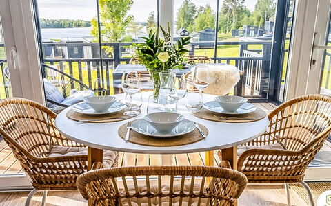Villa Eden: Mueble, Silla, Mesa, Diseño De Interiores, Madera, Cocina Y Comedor Mesa, Comedor, Mesa Al Aire Libre, Mesa De Café, Mimbre