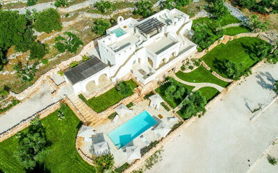 La Residenza Sleeps 12