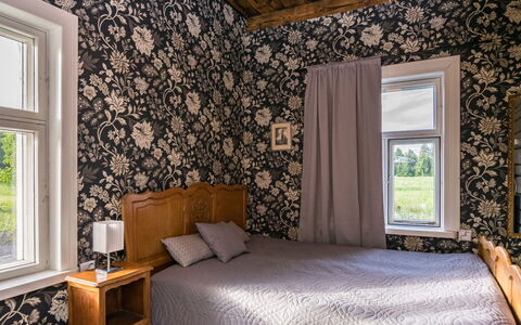 Kekkola: Cama, Mueble, Habitación, Diseño De Interiores, Lecho, Sábana, Piso, Madera, Suelo, Habitación
