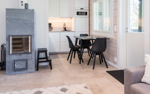 Kitkanvee 2: Madera, Piso, Suelo, Suelos De Madera, Habitación, Madera Dura, Sala, Electrodoméstico, Manchas De Madera, Suelo Laminado