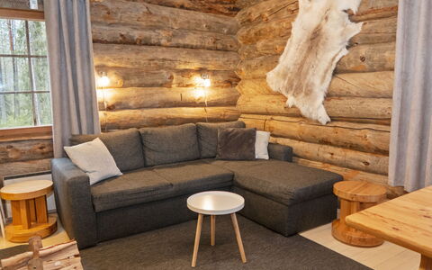 Hakojärven Kelomajat 2: Madera, Piso, Diseño De Interiores, Suelo, Mueble, Manchas De Madera, Madera Dura, Habitación, Suelos De Madera, Tablón