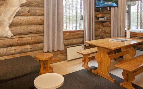 Hakojärven Kelomajat 2: Madera, Techo, Diseño De Interiores, Manchas De Madera, Cabaña, Cuarto De Troncos, Madera Dura, Tablón, Maderas, Lámpara