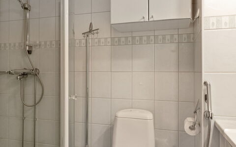 Nuovo Casa a: Cabaña, Casa, Casa, Edificios Del Jardín, Vía Muerta, Cuarto De Troncos, Casa De Campo, Inmuebles, Cobertizo, Yarda