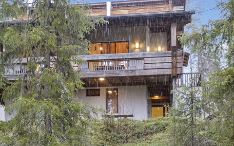 Sallan Lumous B: Cabaña, Casa, Casa, Edificios Del Jardín, Vía Muerta, Cuarto De Troncos, Casa De Campo, Inmuebles, Cobertizo, Yarda
