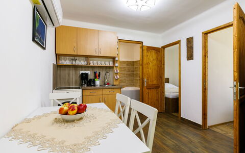 Liget: Mueble, Propiedad, Gabinetes, Mesa, Mostrador, Diseño De Interiores, Madera, Encendiendo, Naranja, Piso