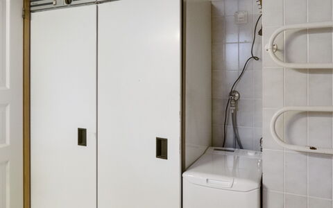 Lomakatti 10B: Madera, Cabaña, Casa, Cuarto De Troncos, Maderas, Vía Muerta, Madera Dura, Material Natural, Edificios Del Jardín, \Choza