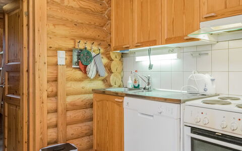 Pyhä-Rasti: Madera, Cabaña, Cuarto De Troncos, Bosque, Cobertizo, Edificios Del Jardín, Alerce, Bosque, Manchas De Madera
