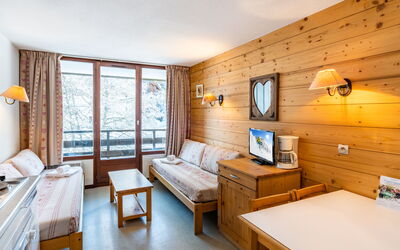 Alojamiento:&nbsp;Grand Morillon 604.3