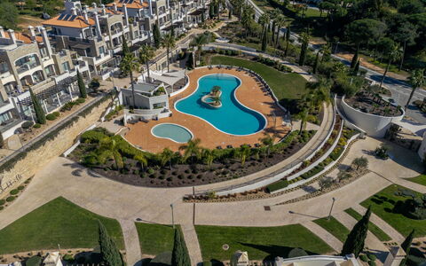 Vilamoura 171: Diseño Urbano, Jardín, Paisajismo, Recurso, Vista Panorámica, Ciudad De Vacaciones, Parque, Hacienda, Fotografía Aérea