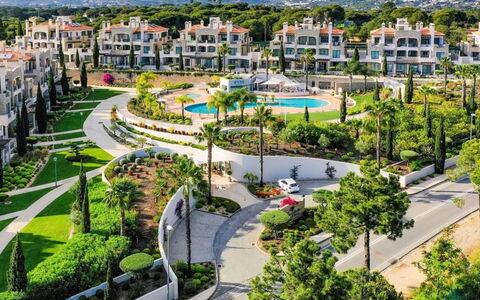 Vilamoura 171: Jardín, Paisajismo, Inmuebles, Parque, Mansión, Hacienda, Recurso, Villa, Hotel