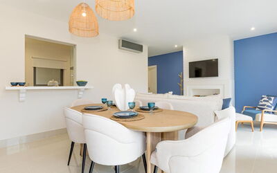 Alojamiento:&nbsp;Pine Hills Reva Santuary Modern Elegance 171.14