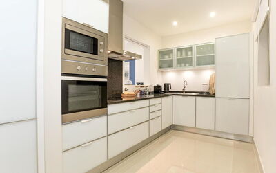 Alojamiento:&nbsp;Pine Hills Reva Santuary Modern Elegance 171.14