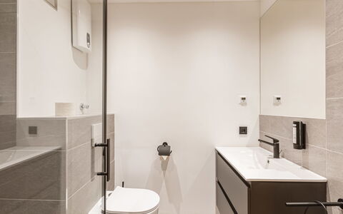 Alojamiento:&nbsp;Suite mit 2 Sz & Wellnessbereich 900.4