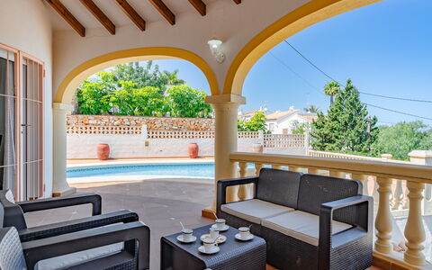 Villa Rosa: Arquitectura, Diseño De Interiores, Casa, Inmuebles, Recurso, Piscina, Balcón, Hacienda, Villa, Columna