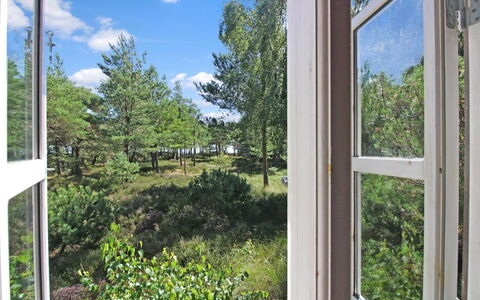 Læff - 50M from the Sea: Madera, Casa, Cabaña, Casa, Techo, Área Rural, Vía Muerta, Cuarto De Troncos, Edificios Del Jardín, Madera Dura