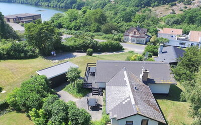 Cristiana - 950M from the Sea