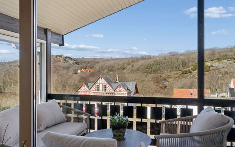 Takenya - 400M from the Sea: Piscina, Mueble Para Exteriores, Mueble, Recurso, Losa, Eco Hotel, Sombra, Silla, Ocio, Inmuebles