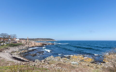 Ullamaj - 30M from the Sea: Madera, Casa, Cabaña, Casa, Techo, Área Rural, Vía Muerta, Cuarto De Troncos, Edificios Del Jardín, Madera Dura
