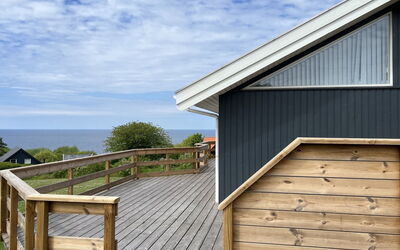 Paaske - 350M from the Sea
