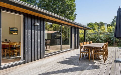 Ellin - 800M from the Sea: Madera, Techo, Arquitectura, Casa, Casa, Cabaña, Vía Muerta, Madera Dura, Pendiente, Inmuebles
