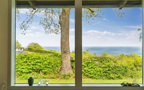 Esben - 350M from the Sea: Madera, Casa, Cabaña, Casa, Techo, Área Rural, Vía Muerta, Cuarto De Troncos, Edificios Del Jardín, Madera Dura
