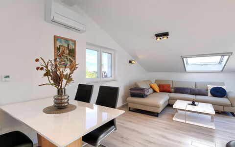 Alojamiento:&nbsp;Villa Galici 110.3