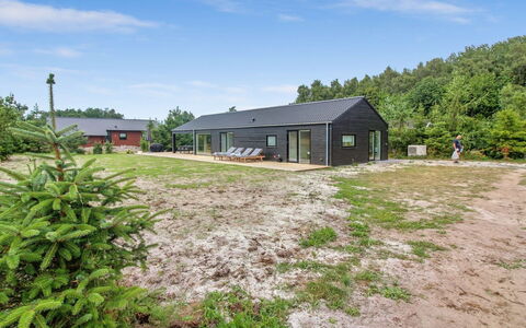 Iivo - 350M from the Sea: Madera, Casa, Cabaña, Casa, Techo, Área Rural, Vía Muerta, Cuarto De Troncos, Edificios Del Jardín, Madera Dura