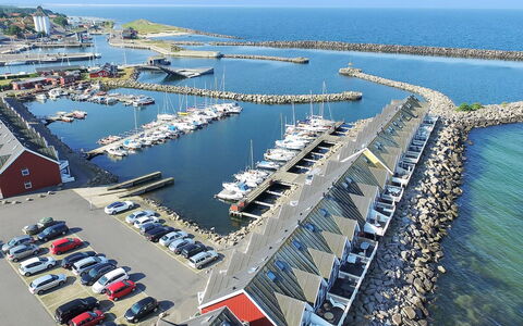 Armela - 10M from the Sea: Centro De Deportes Acuáticos, Barco, Watercraft, Puerto, Muelle, Barcos Y Canotaje - Efectos Y Equipo, Puerto, Canal, Mar