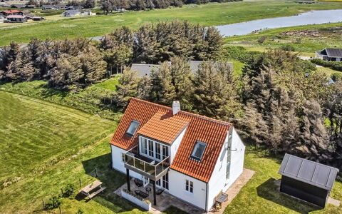 Sira - 250M from the Sea: Hierba, Pradera, El Terreno Del Lote, Cabaña, Área Rural, Prado, Edificios Del Jardín, Jardín, Cobertizo