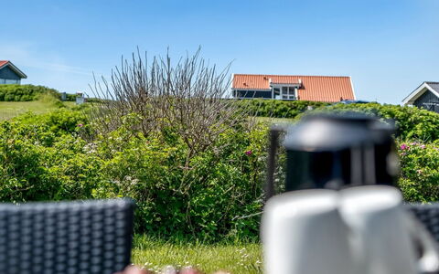 Gynther - 150M from the Sea: Techo, El Terreno Del Lote, Cabaña, Casa, Área Rural, Cobertizo, Vía Muerta, Edificios Del Jardín, Cuarto De Troncos, \Choza