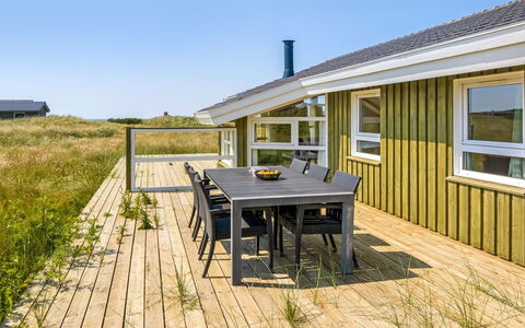 Katla - 400M from the Sea: Casa, Casa, Puerta, Techo, Cabaña, Inmuebles, Jardín, Sombra, Vía Muerta, Yarda