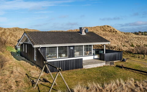 Ofrath - 350M from the Sea: Madera, Techo, Arquitectura, Casa, Casa, Cabaña, Vía Muerta, Madera Dura, Pendiente, Inmuebles