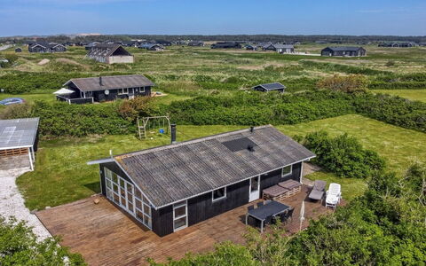 Sande - 450M from the Sea: Casa, Casa, Puerta, Techo, Cabaña, Inmuebles, Jardín, Sombra, Vía Muerta, Yarda
