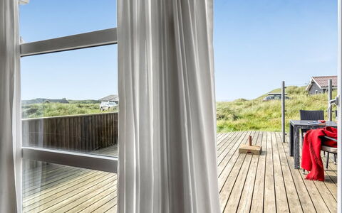 Broder - 150M from the Sea: Casa, Casa, Puerta, Techo, Cabaña, Inmuebles, Jardín, Sombra, Vía Muerta, Yarda