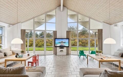 Berenika - 500M from the Sea: Madera, Techo, Arquitectura, Casa, Casa, Cabaña, Vía Muerta, Madera Dura, Pendiente, Inmuebles