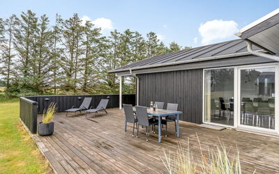 Meino - 1.4Km from the Sea