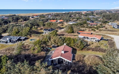 Ømod - 300M from the Sea