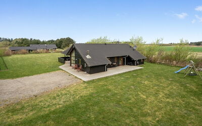 Harri - 850M from the Sea