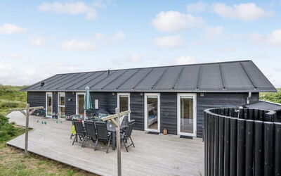 Marthine - 200M from the Sea