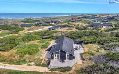 Marthine - 200M from the Sea