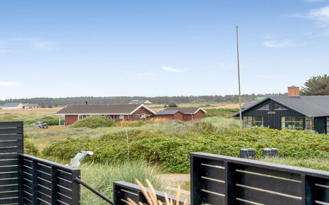 Aija - 375M from the Sea: 