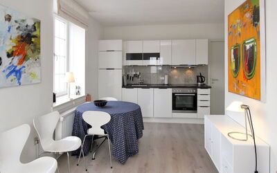 Lenaya - 75M from the Sea