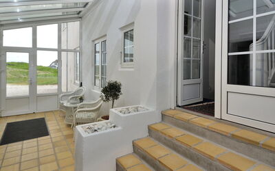 Lenaya - 75M from the Sea