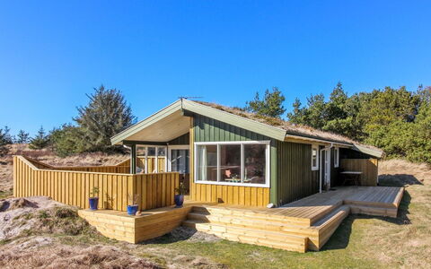 Taina - 1.1Km from the Sea: Casa, Casa, Puerta, Techo, Cabaña, Inmuebles, Jardín, Sombra, Vía Muerta, Yarda