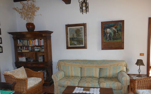 Casa Banditello: Marco, Mueble, Propiedad, Sofá, Mesa, Madera, Diseño De Interiores, Edificio, Encendiendo, Sala