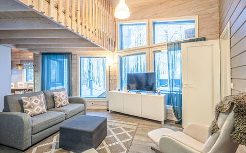 Villa Rukan Kesäniemi: Madera, Diseño De Interiores, Techo, Piso, Casa, Suelo, Habitación, Mueble, Sala, Departamento