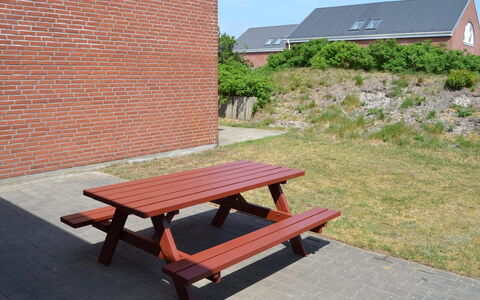 Mahena - 2.3Km from the Sea: Banco Al Aire Libre, Mueble Para Exteriores, Mueble, Mesa De Picnic, Mesa Al Aire Libre, Madera Dura, Banco, Manchas De Madera, Tablón