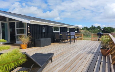 Elgin - 1.8Km from the Sea