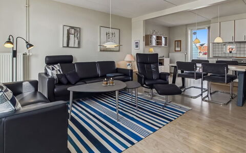Nayana - 2.3Km from the Sea: Mueble, Diseño De Interiores, Piso, Sofá, Suelo, Techo, Sala, Departamento, Habitación, Silla