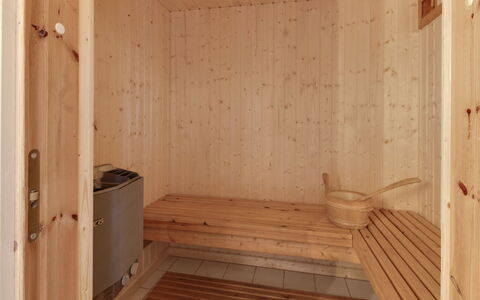 Naili - 3.1Km from the Sea: Madera, Piso, Mueble, Lavabo, Diseño De Interiores, Suelo, Electrodoméstico, Mostrador, Arreglo De Tubería, Cocina